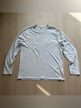 Old Navy Men’s Long Sleeve T-Shirt XL Heather Gray Basic Casual Tee